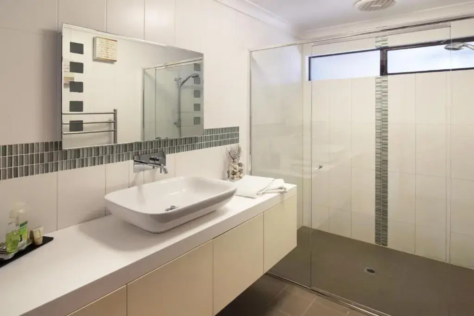 Redgate Forest Retreat