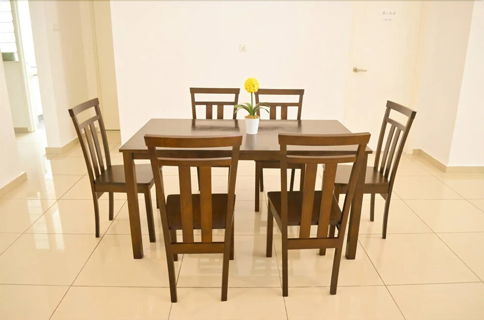 Summertime Arena Suite 2