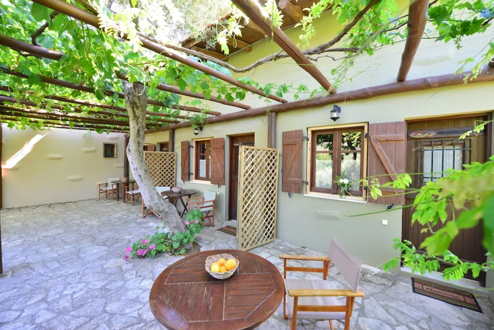 Viglatoras Traditionals Apartments