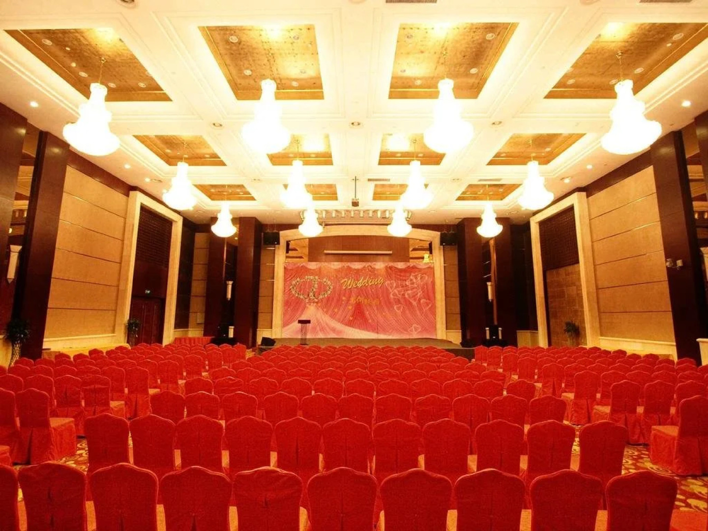 White Dolphin Hotel - Qinzhou