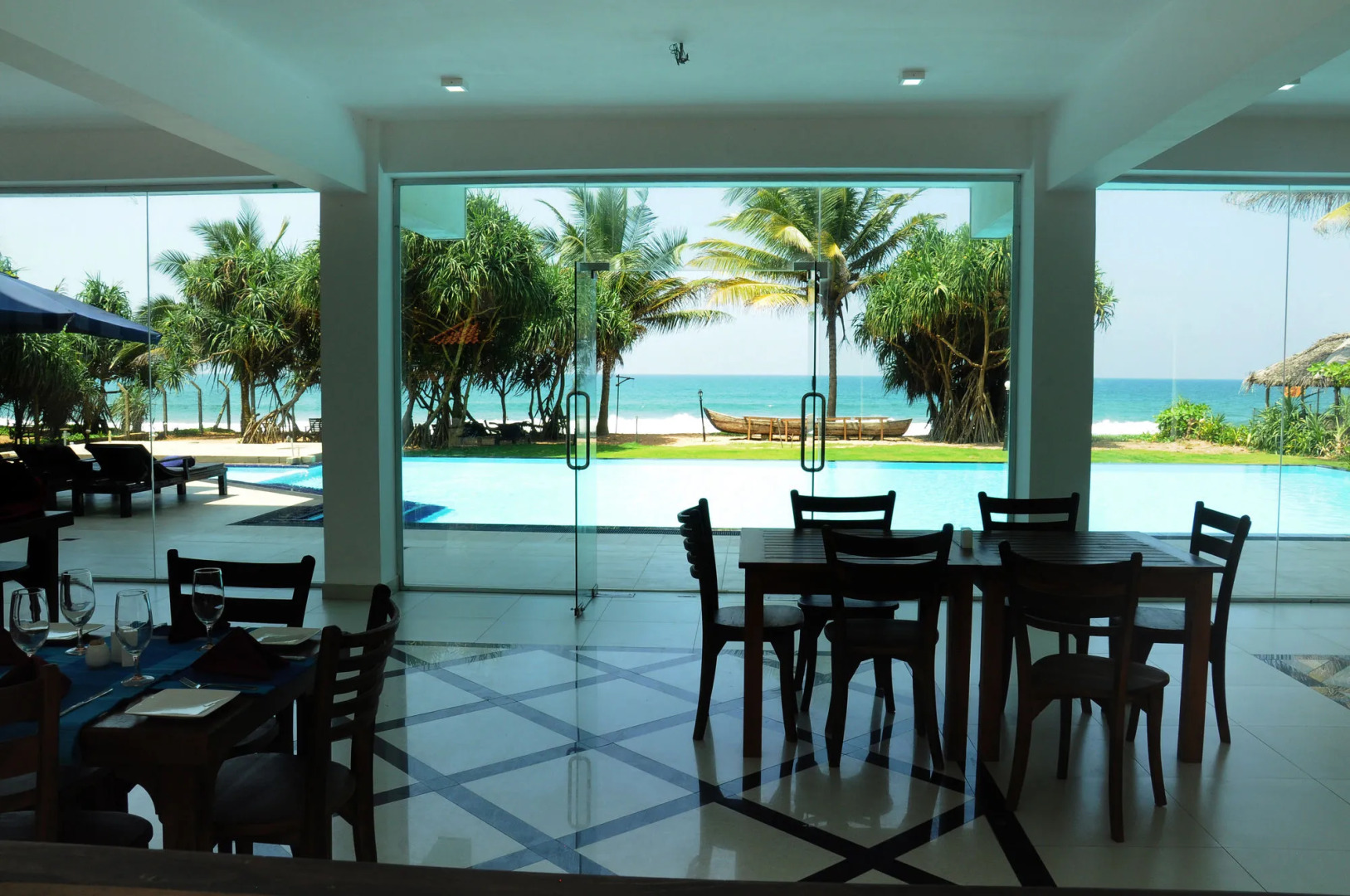 Serendib Beach Hotel