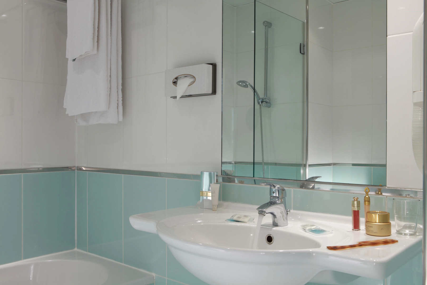 Hôtel Espace Champerret