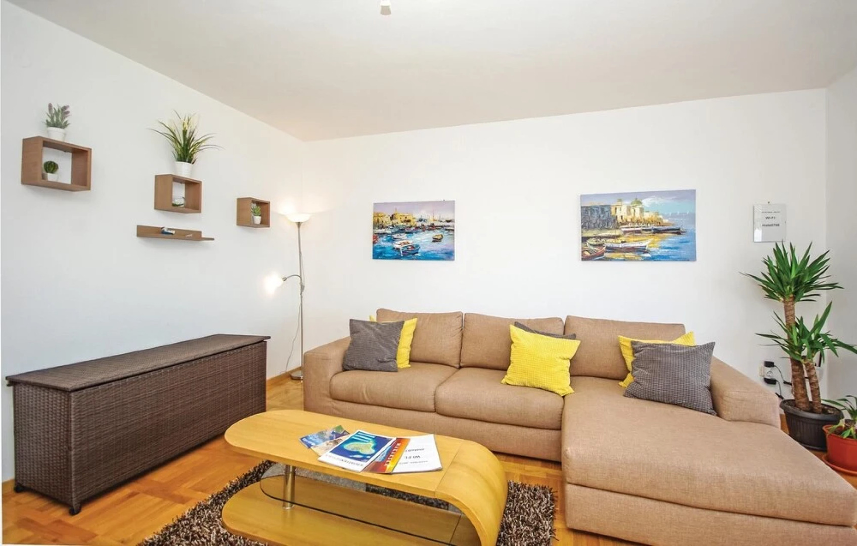 Amazing Home in Makarska With Wifi and 3 Bedrooms