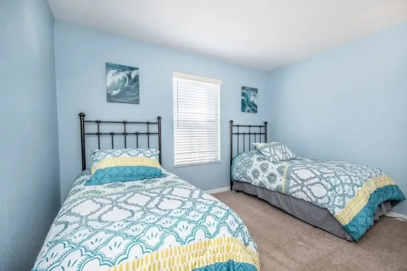 1104cal 4 Bedroom Townhome in a Resort Waterpark