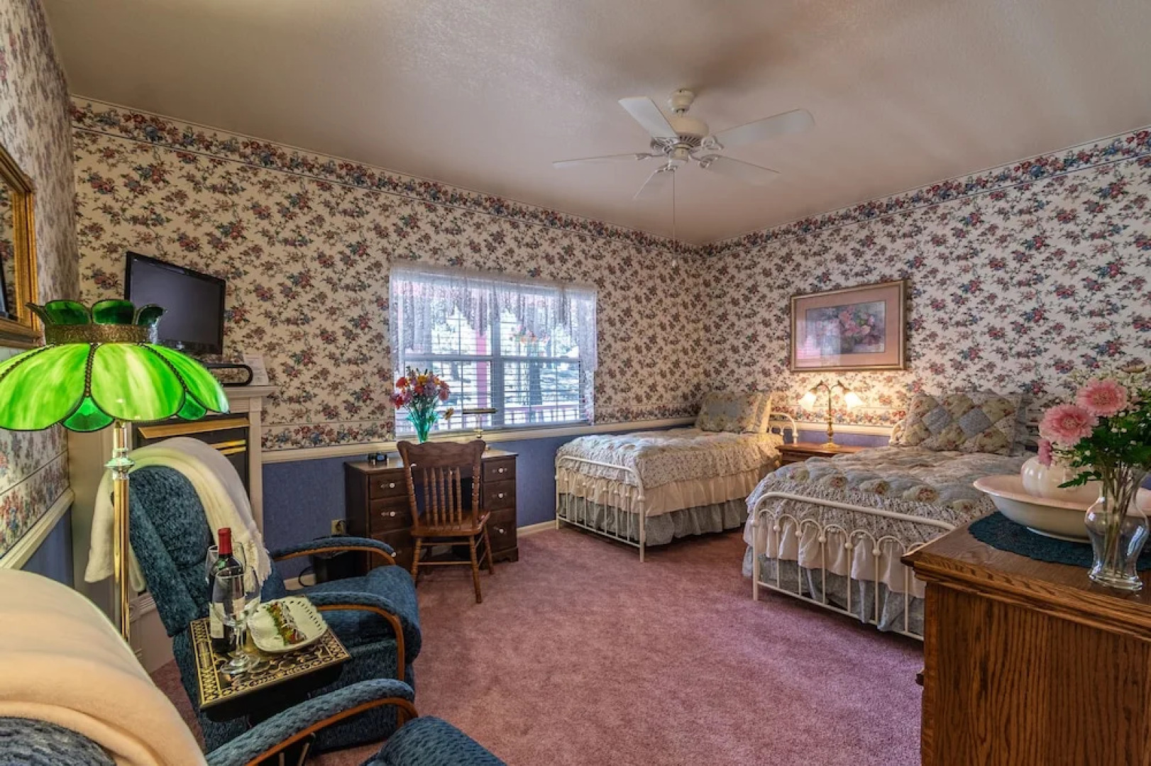 Apples Bed & Breakfast