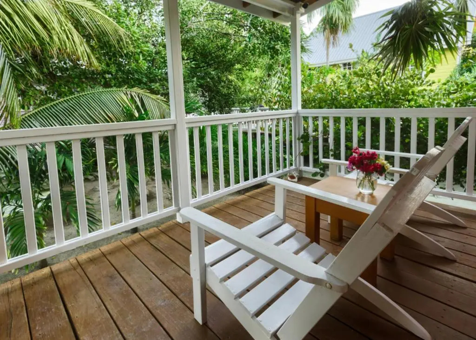 Weezie's Ocean Front Hotel and Garden Cottages