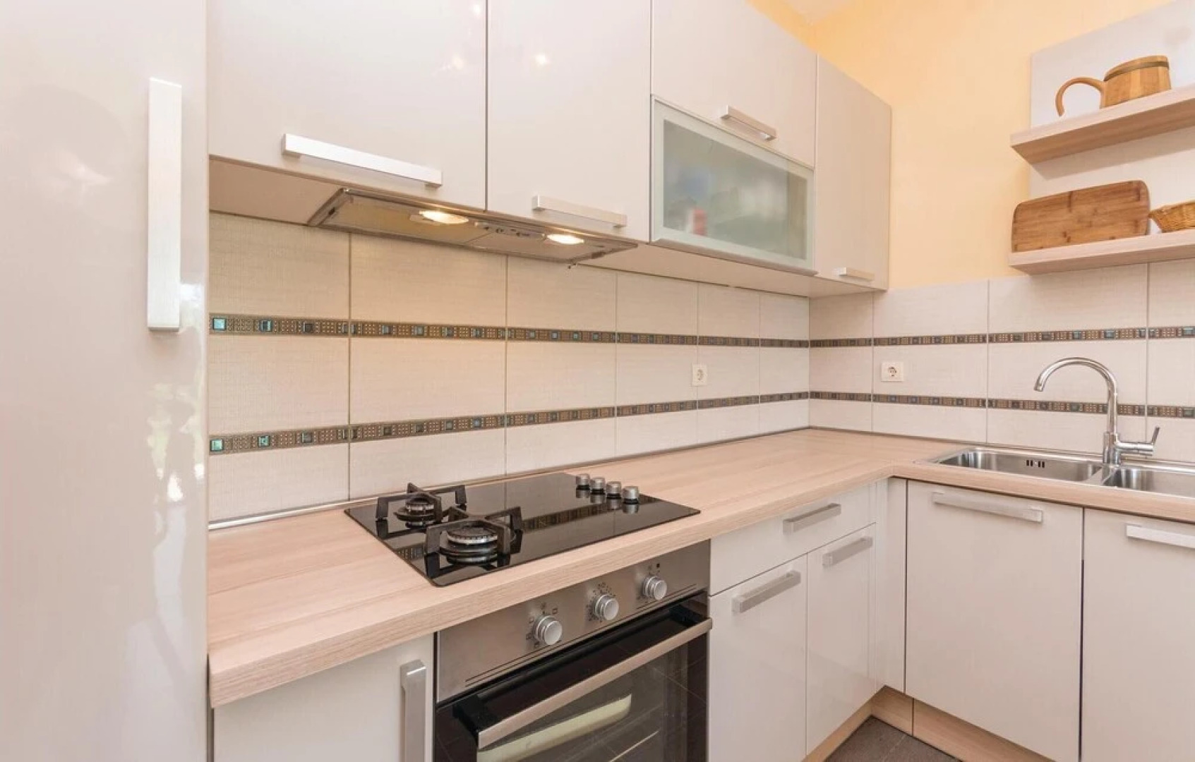 Amazing Home in Lisicic With 4 Bedrooms, Wifi and Outdoor Swimming Pool