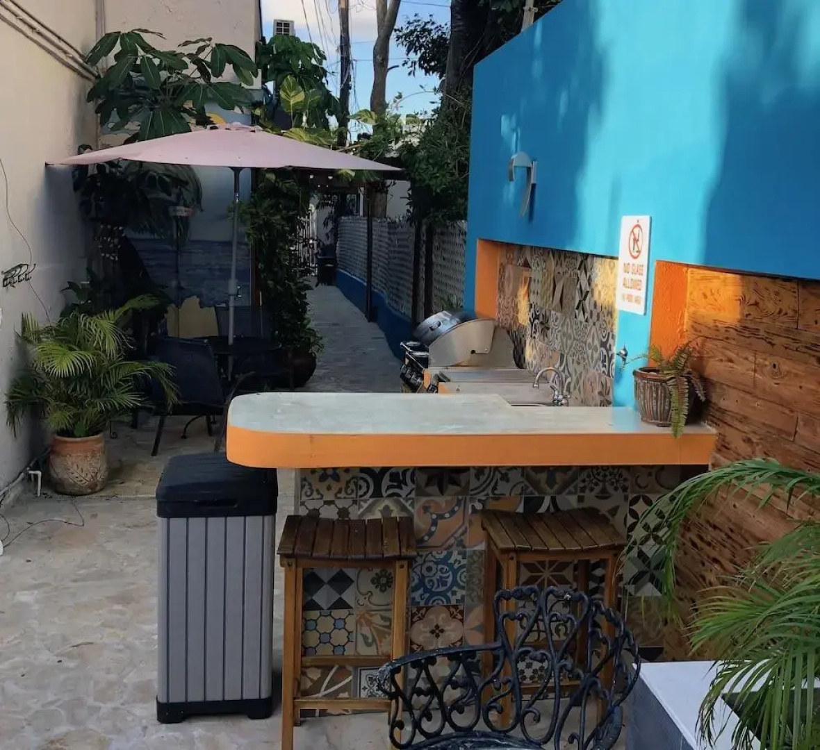 Coqui del Mar Guest House