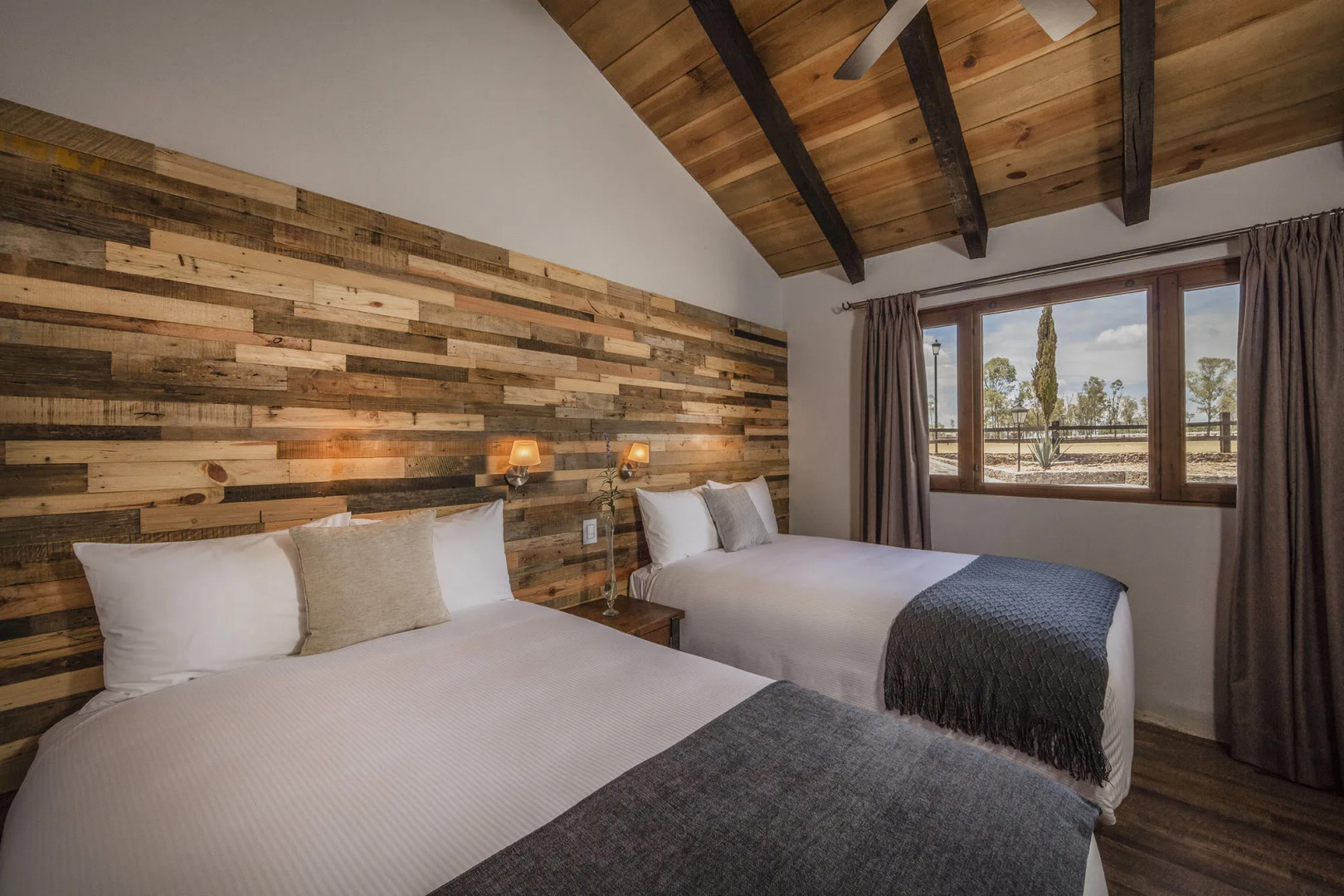 Hacienda Los Picachos