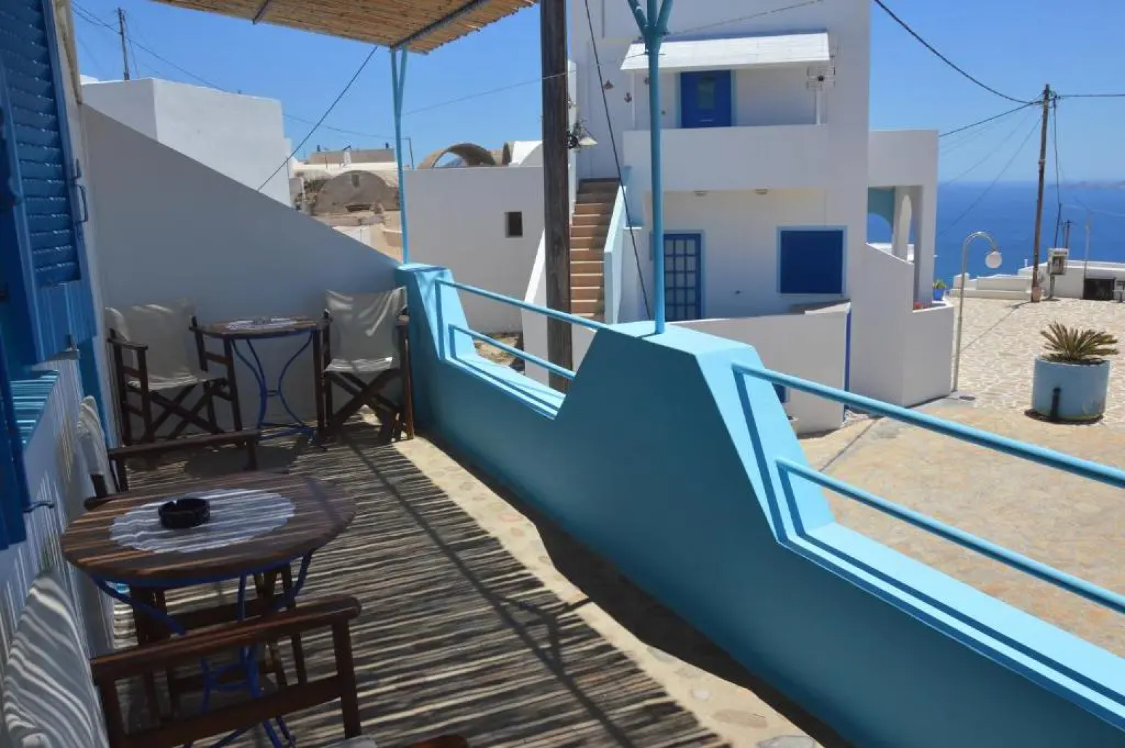 Meltemi Rooms and Studios