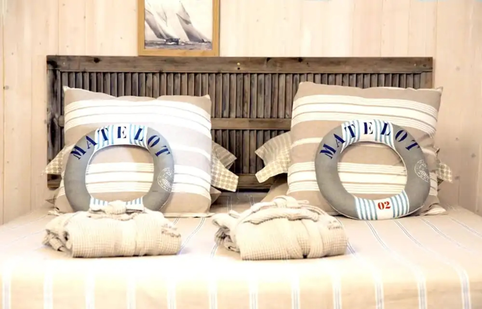 Studio in Puget-sur-argens, With Shared Pool and Furnished Garden - 8 km From the Beach