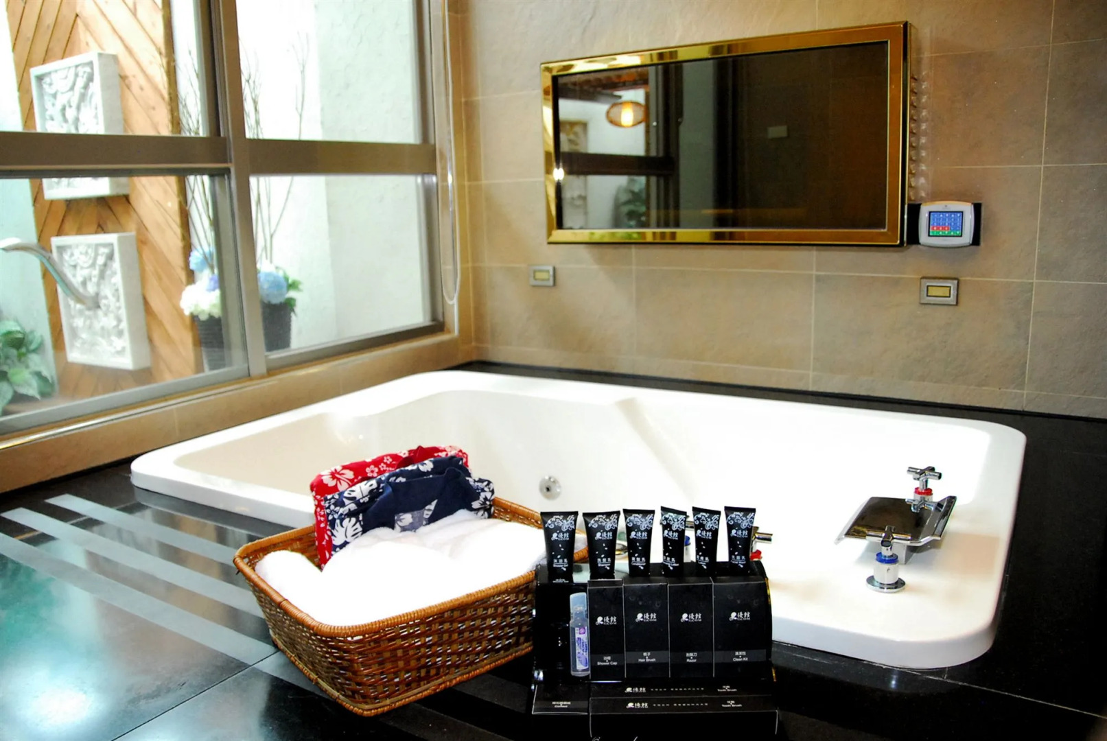 UINN RELAX HOTEL (New Taipei Linkou)