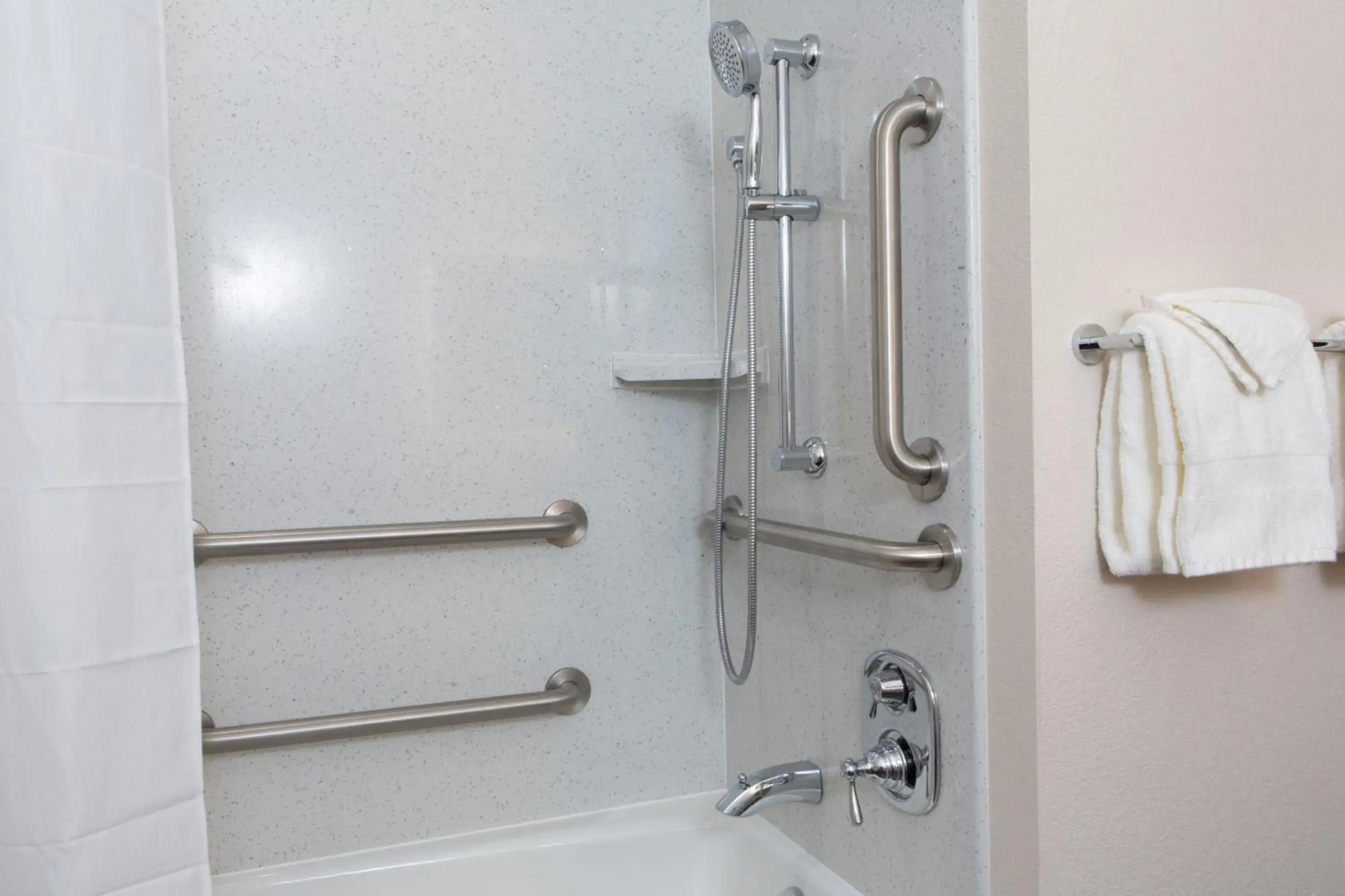 Creekside Inn Downtown - Cambria