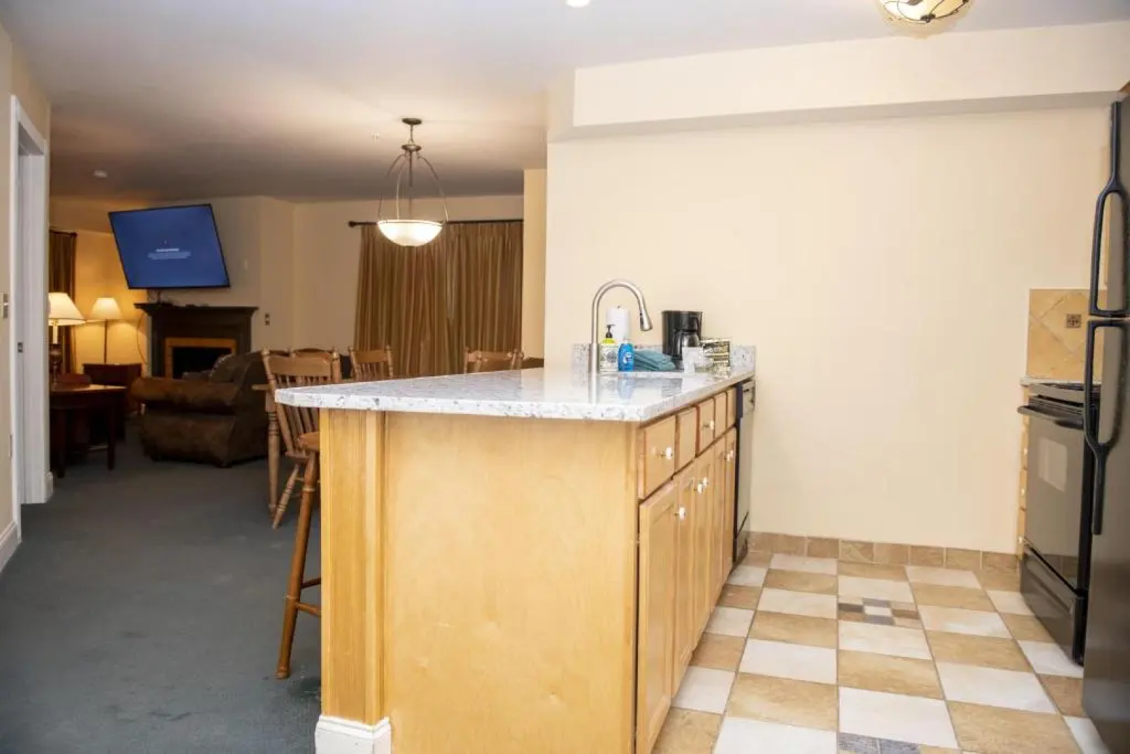 Seneca Unit 320 Deluxe Seneca 2 Bedroom, 2 Bath Condo