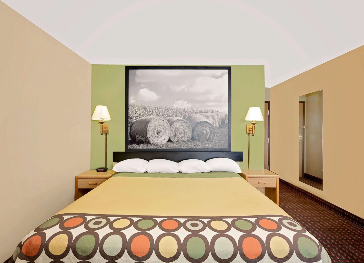 Super 8 by Wyndham Valentine NE