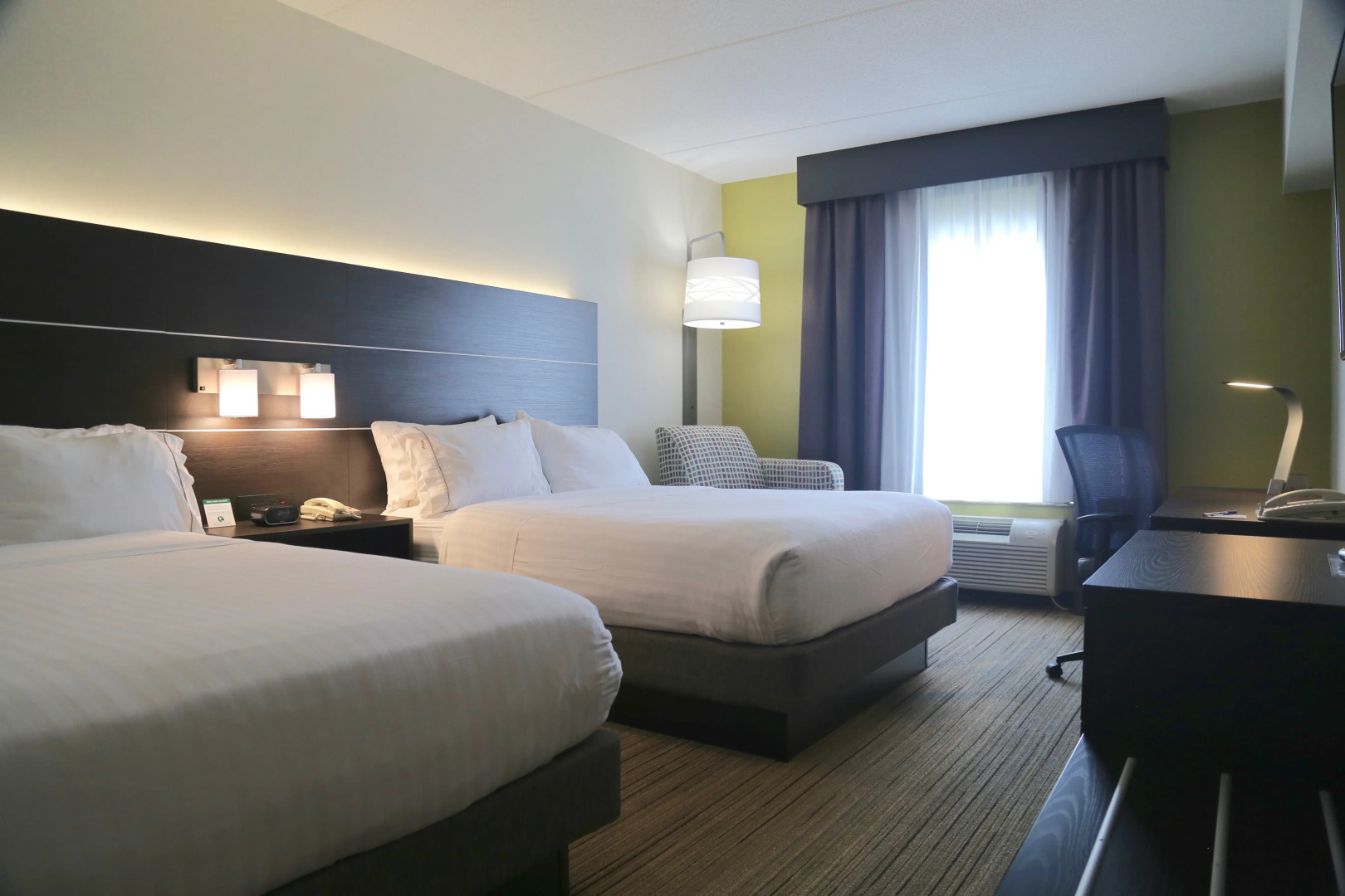 Holiday Inn Express & Suites Brampton by IHG