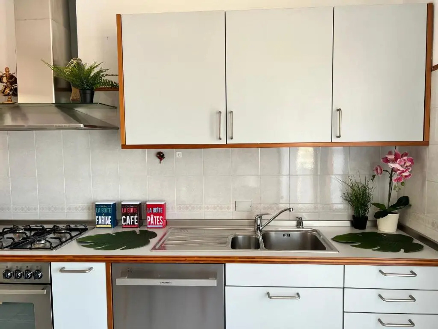 Bnbook Pero Figino Rho Fiera, 2 camere da letto e 2 bagni