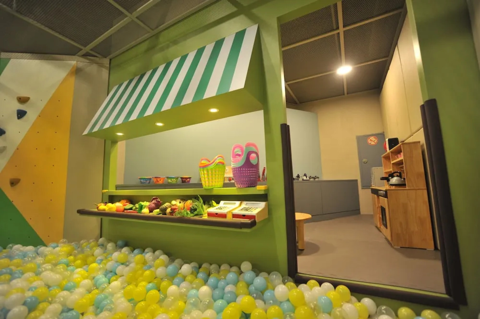 Ramada Encore by Wyndham Pyeongtaek