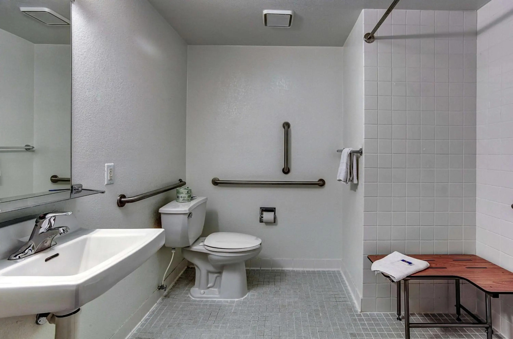 Motel 6 Coos Bay, OR