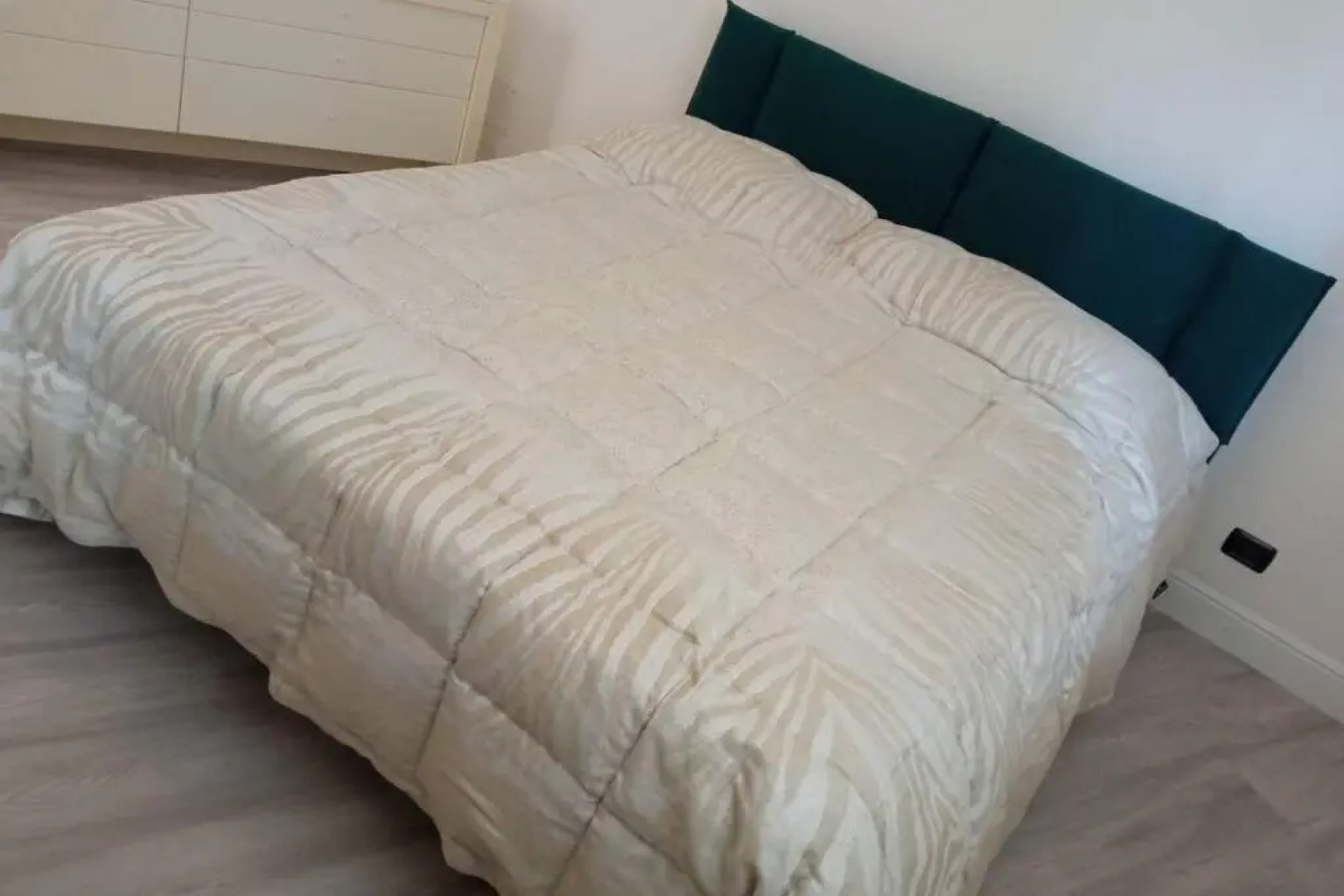 Entire flat, independent entrance, 20 mins to BGY - Bergamo Milan airport