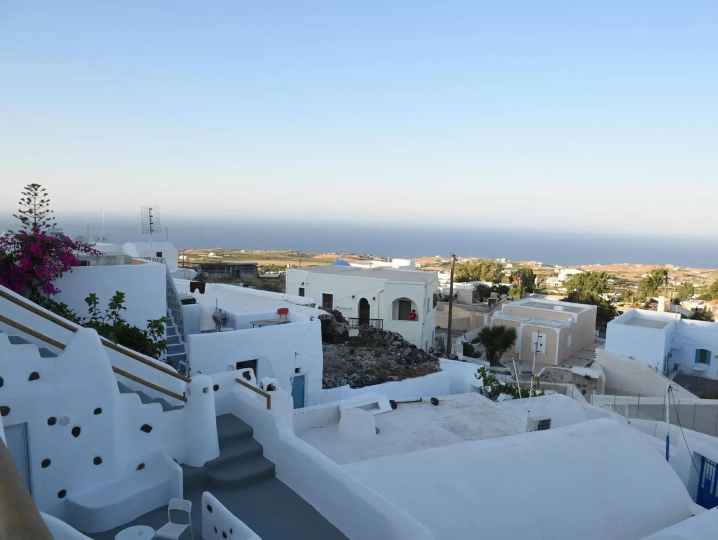 Manias Fira Residences