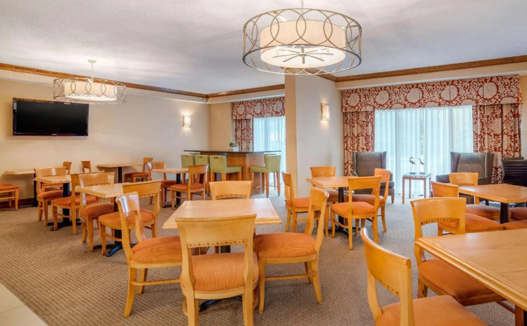 Econo Lodge Inn & Suites Foley - North Gulf Shores