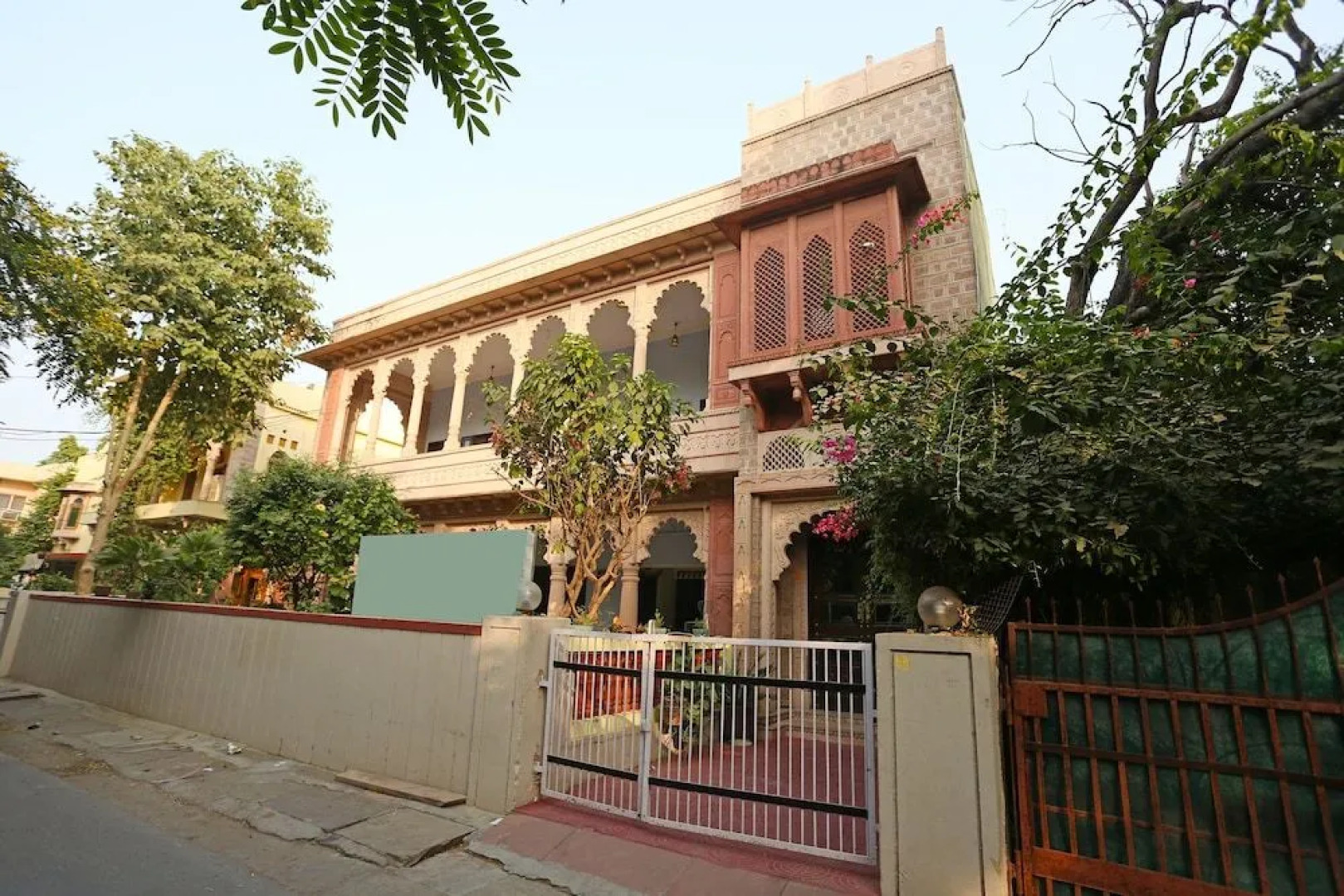 OYO 2689 Hotel Karan Villas