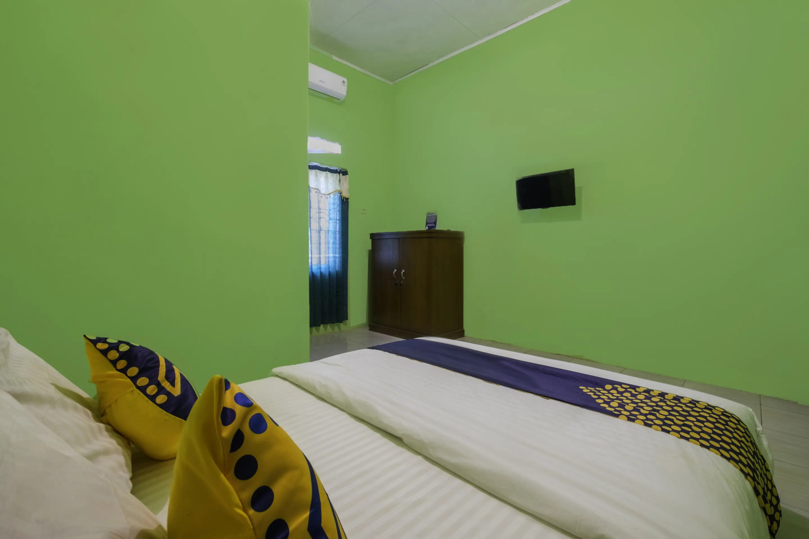 OYO 2859 Fatan Costel Syariah