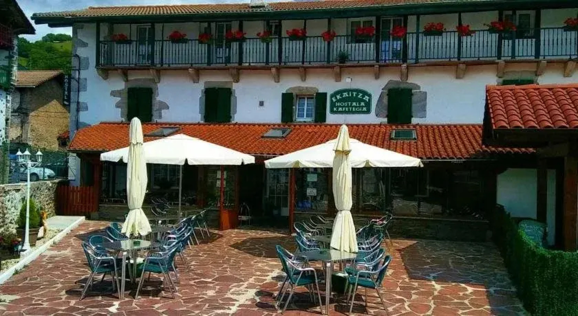 Hostal Ekaitza