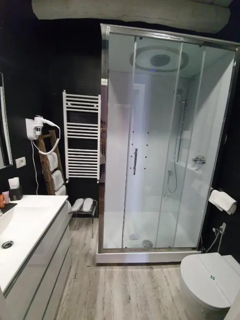 Varazze Suite Sauna E Hammam