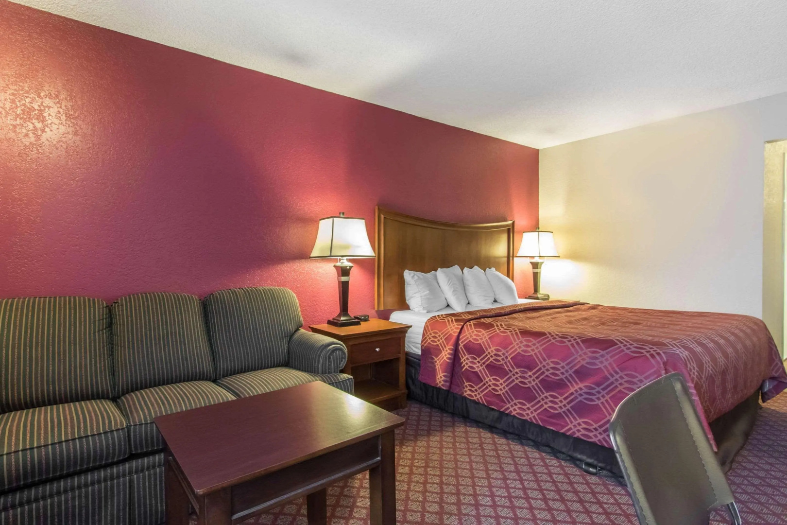 Baymont Inn and Suites Joplin