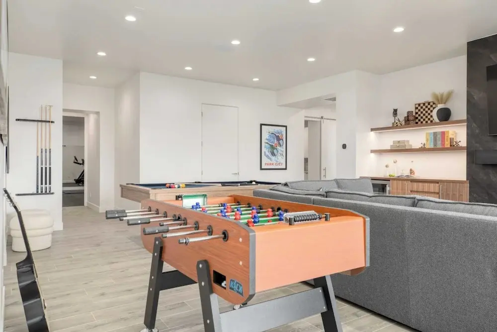 Mountain Lover by Avantstay Luxe Escape w/ Views Hot Tub, Gym, Movie Theater