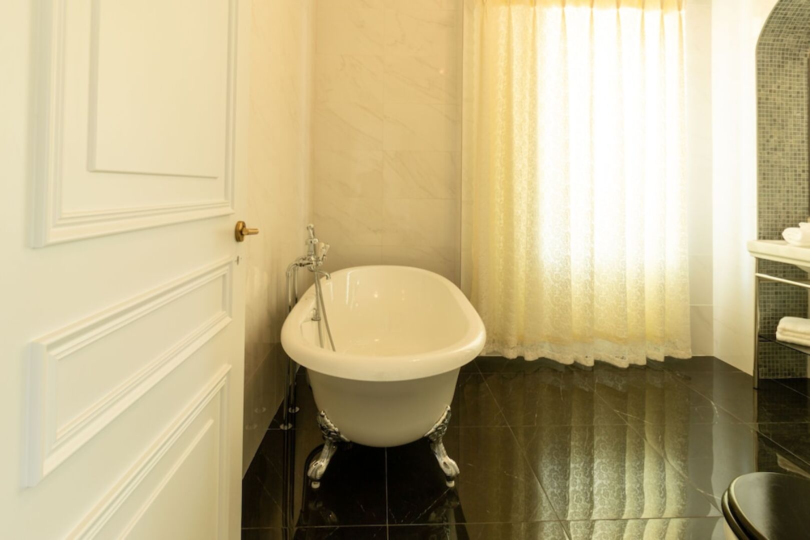 Solar Alvura Health Hotel