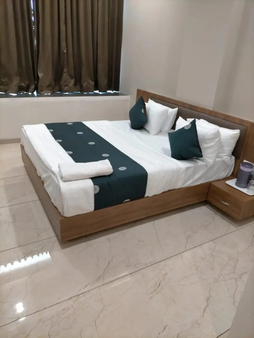 Hotel Funcity ( Mehsana)