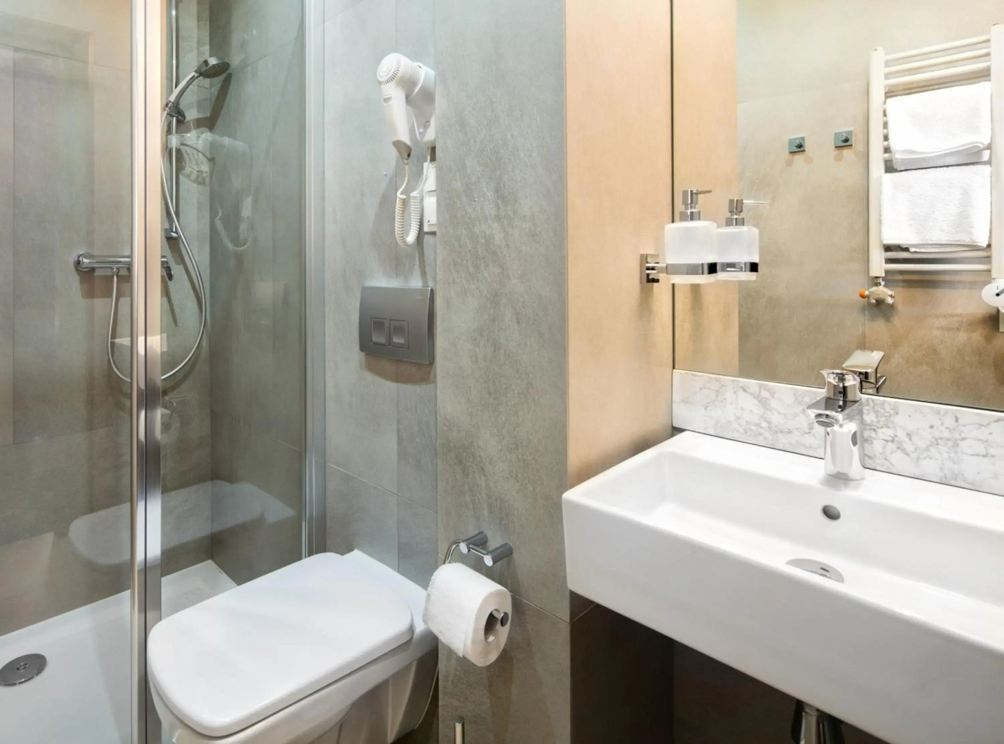 Hotel Szary Residence