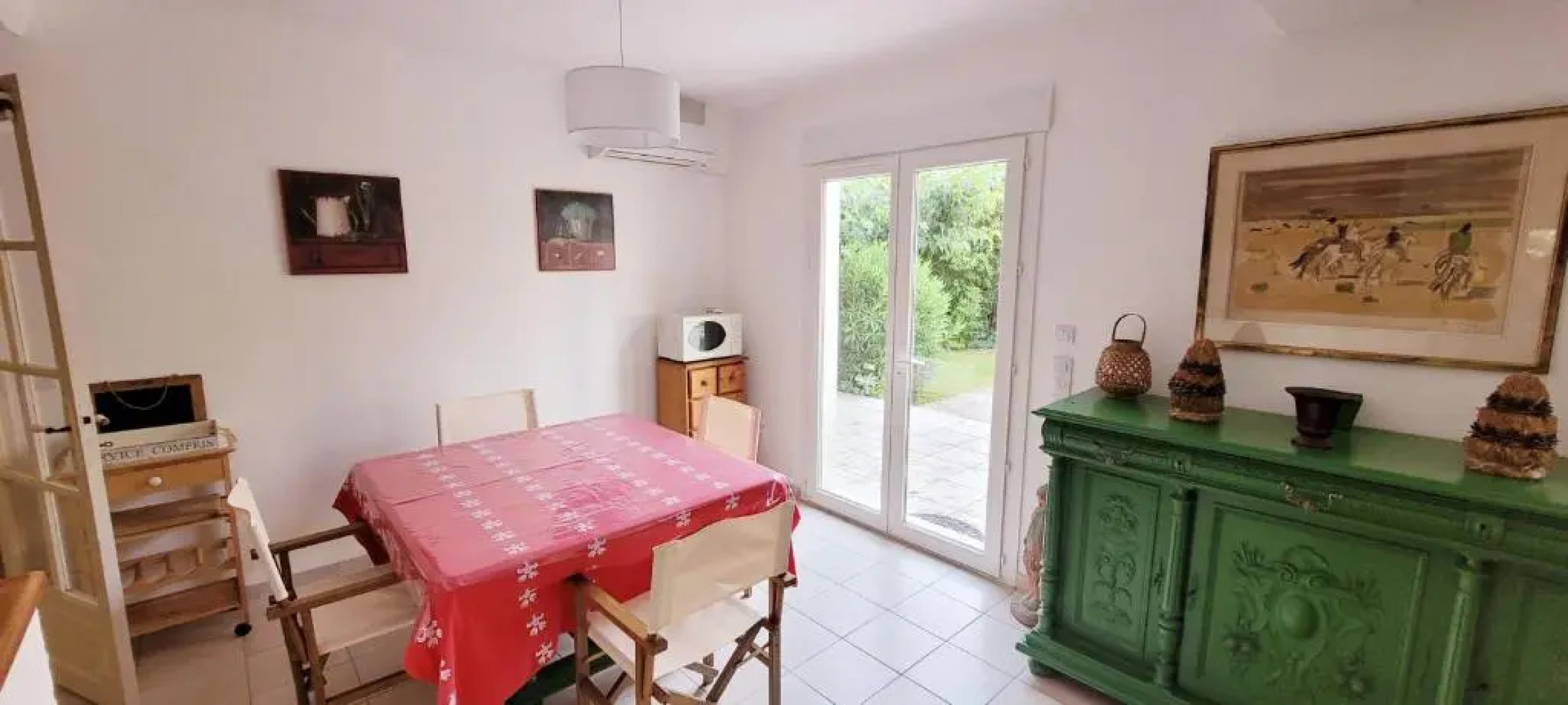 Beautiful country house with garden