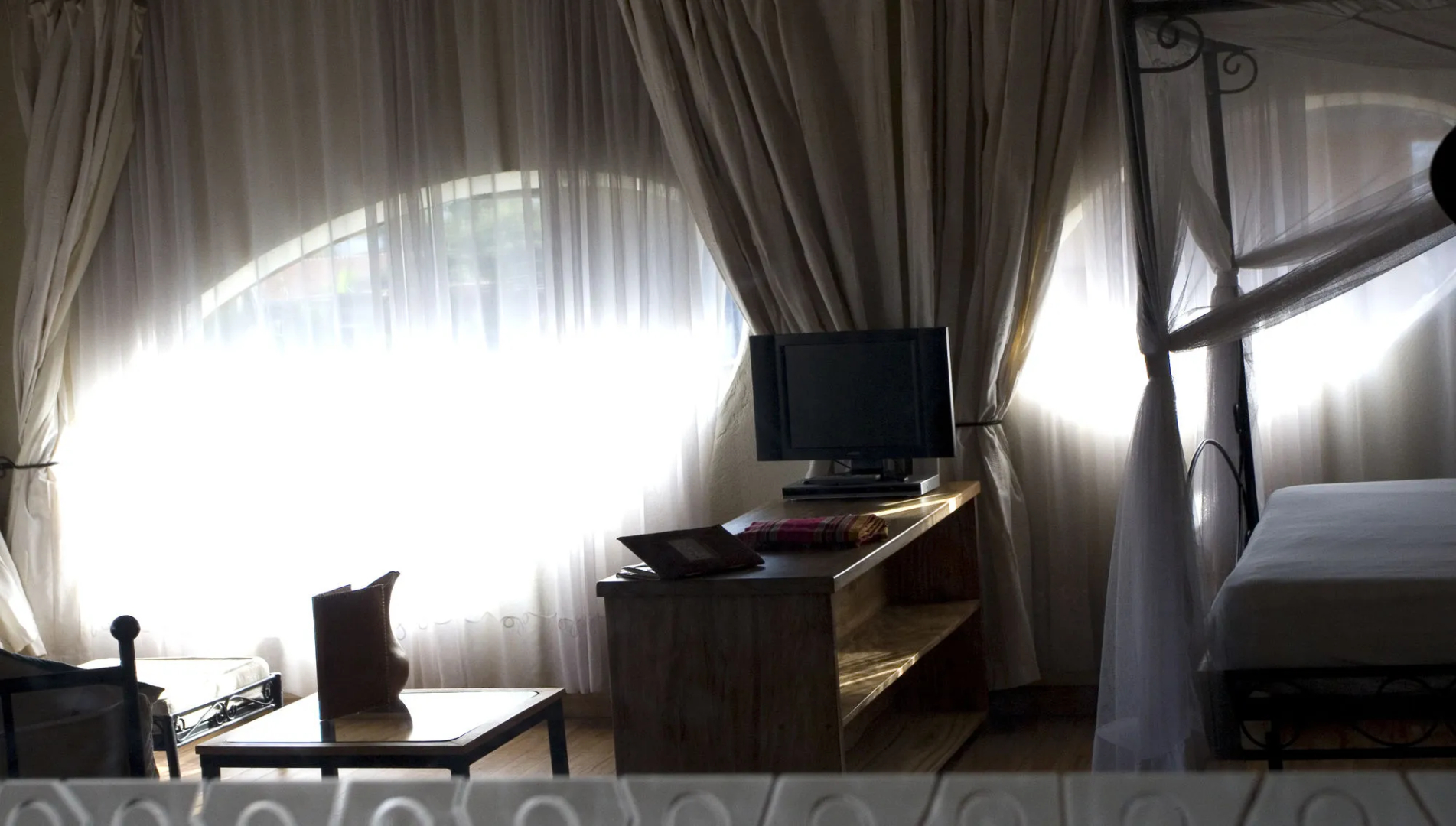 Le Petit Village Hotel & Spa