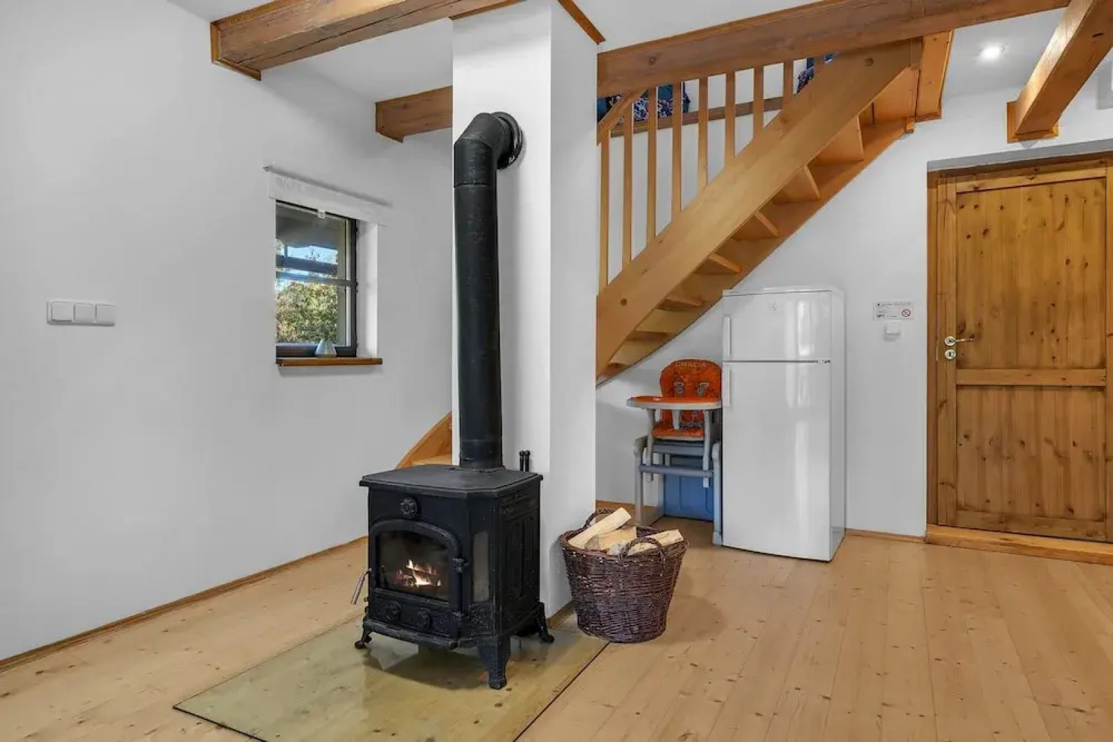 Villa in Dolni Branna With Sauna