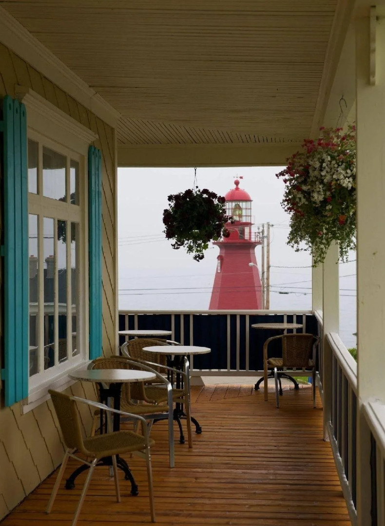 Turquoiz Café, Gîte et Galerie d'Art