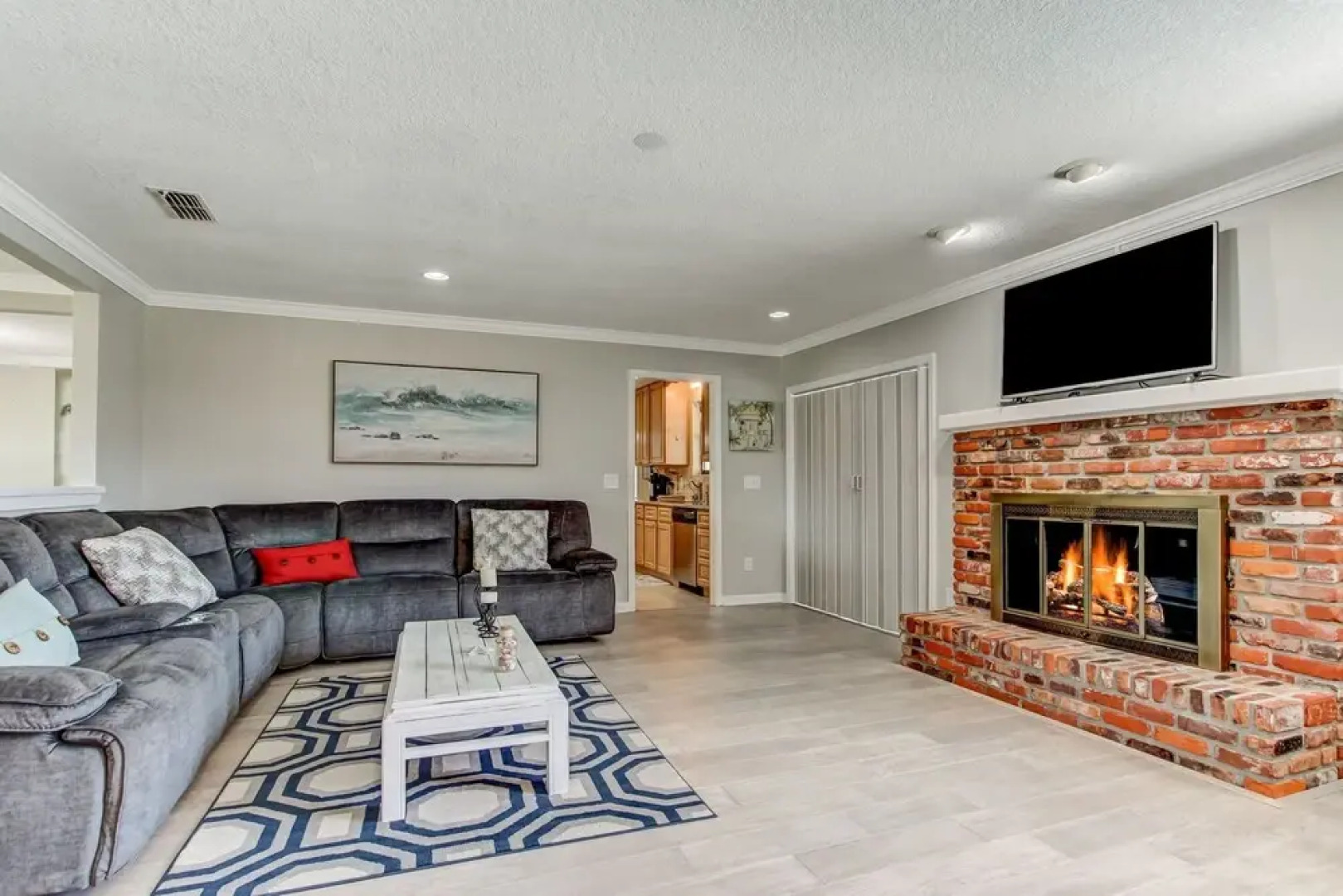 Pablo Waterfront - Private Dock & Salt Water Pool