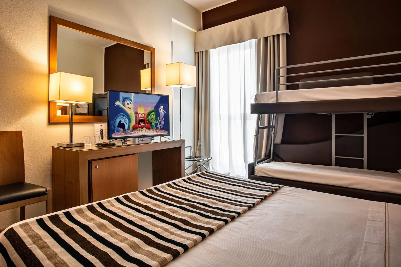 Sardegna Hotel, Suites & Restaurant