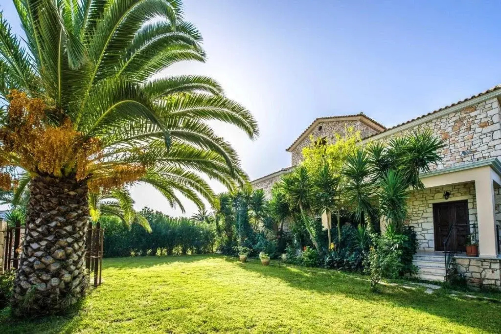 Villa Pounente Apartments