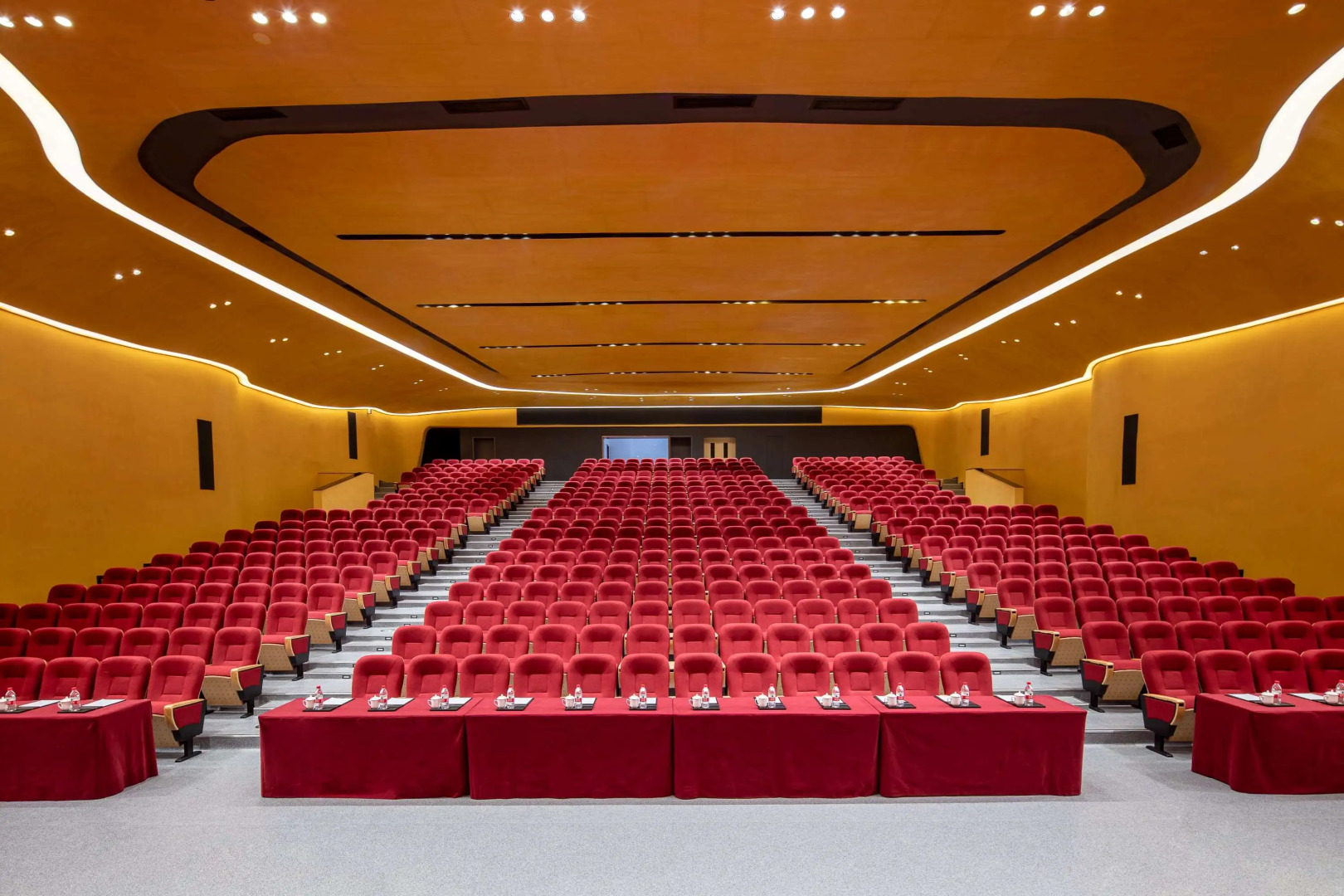 Ramada By Wyndham Maoming Dianbai