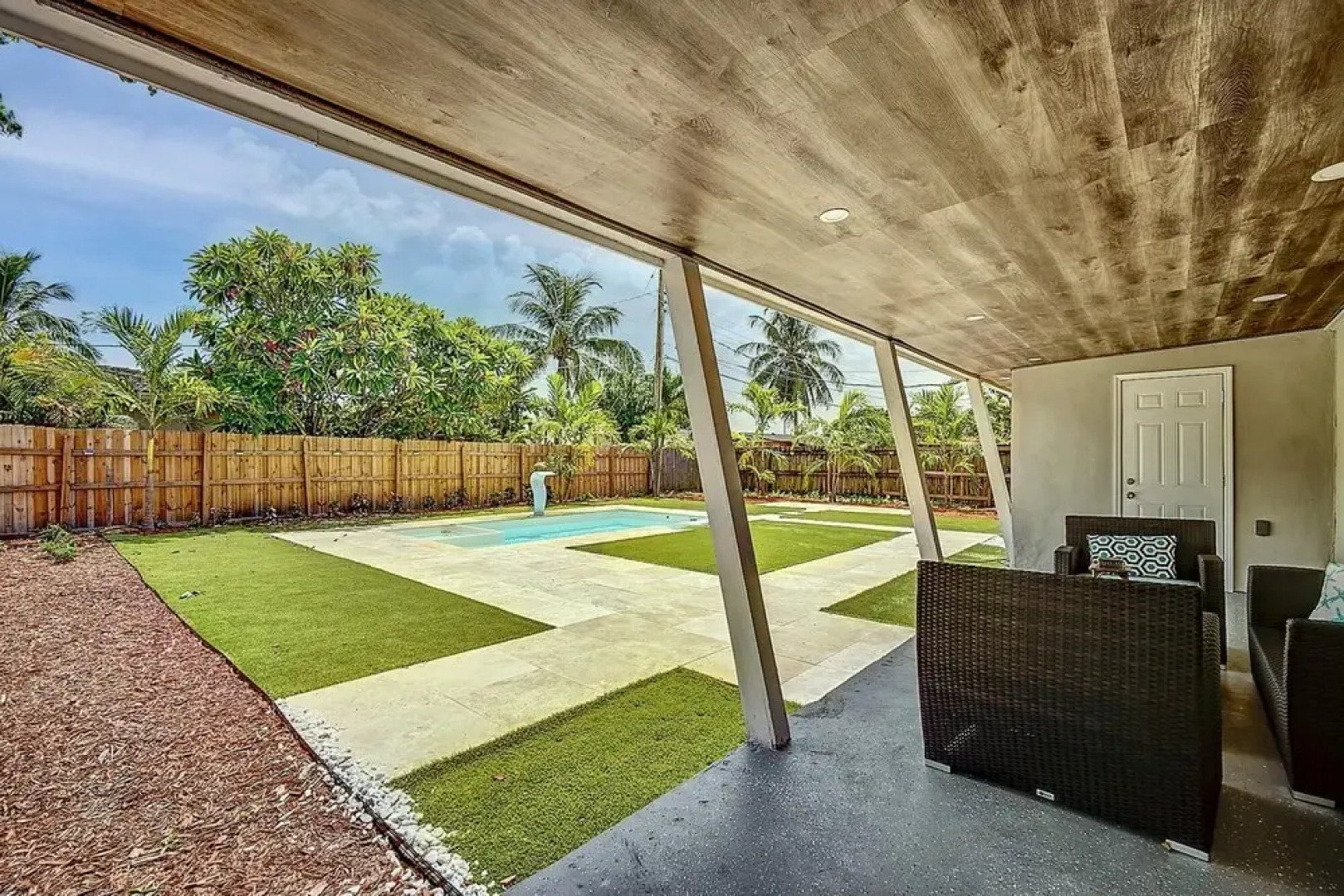 Perfect Backyard In 3 Bed 2 Bath - 9 Mins To Wilton Manors