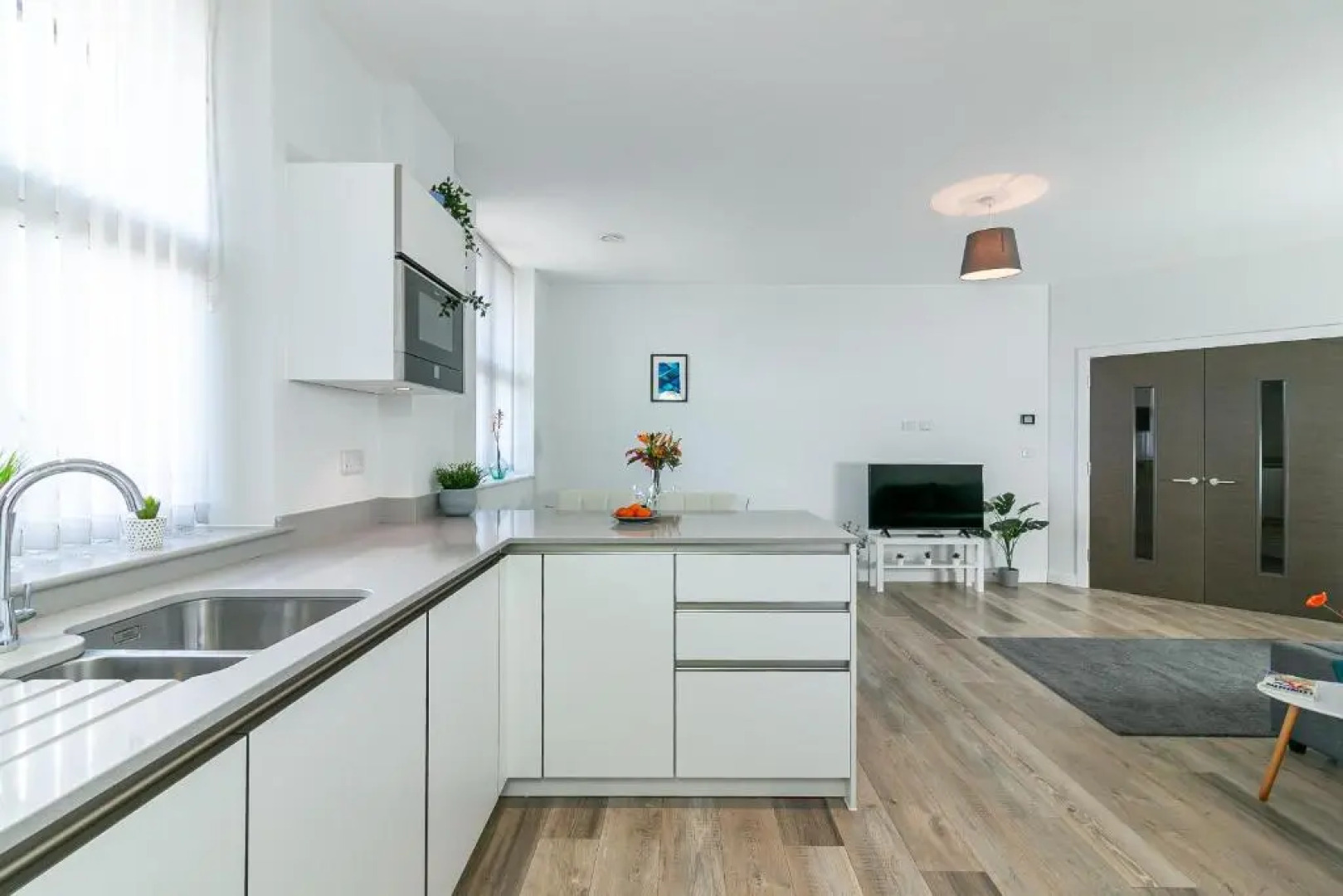 Executive Apartment Close to Station