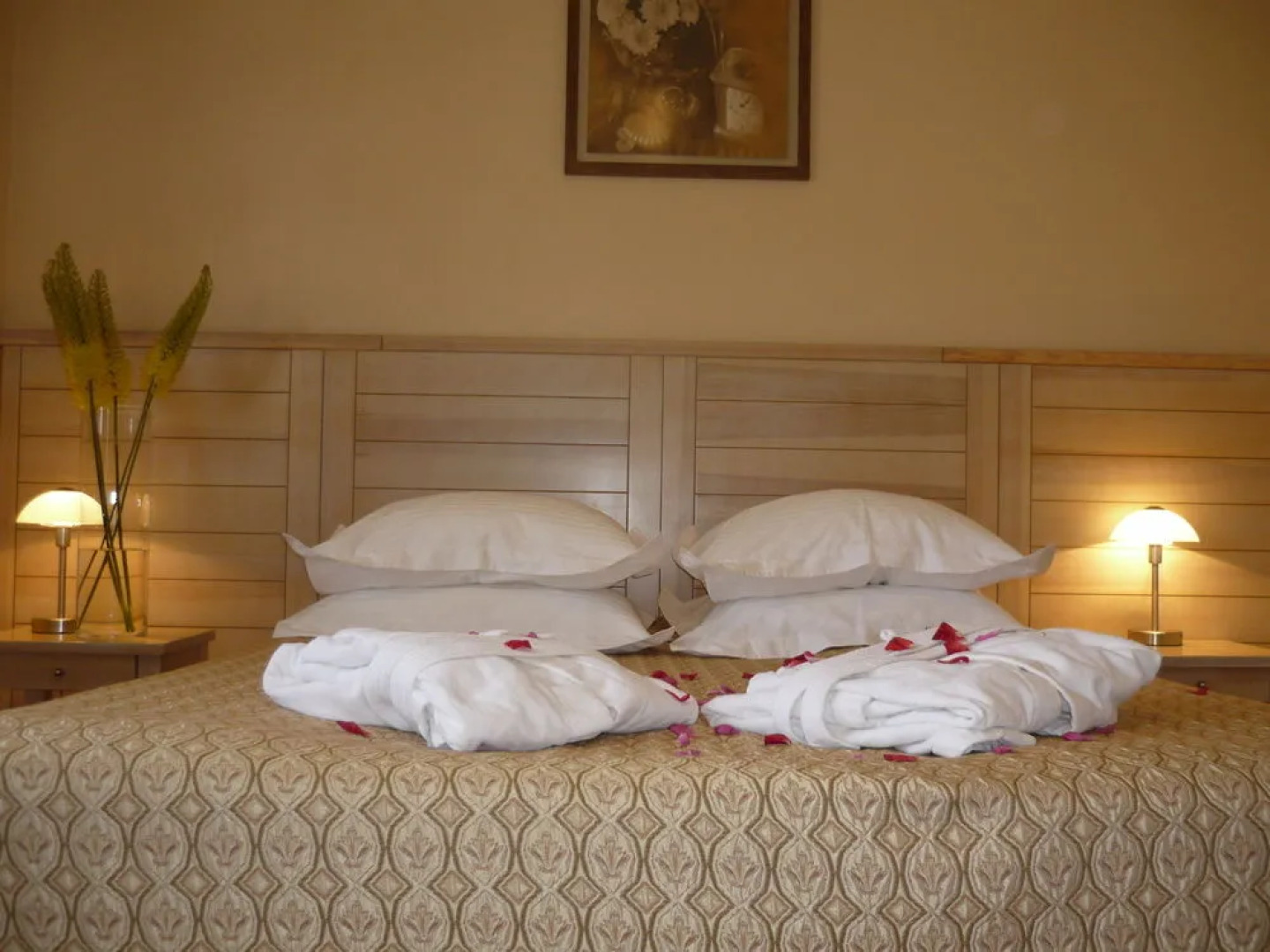 Seasons SPA Boutique Hotel