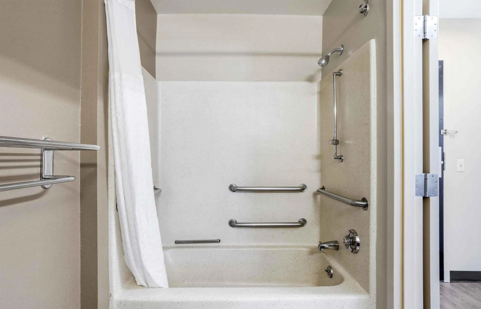 Extended Stay America Suites Ft Lauderdale Cyp Crk NW 6th Wy