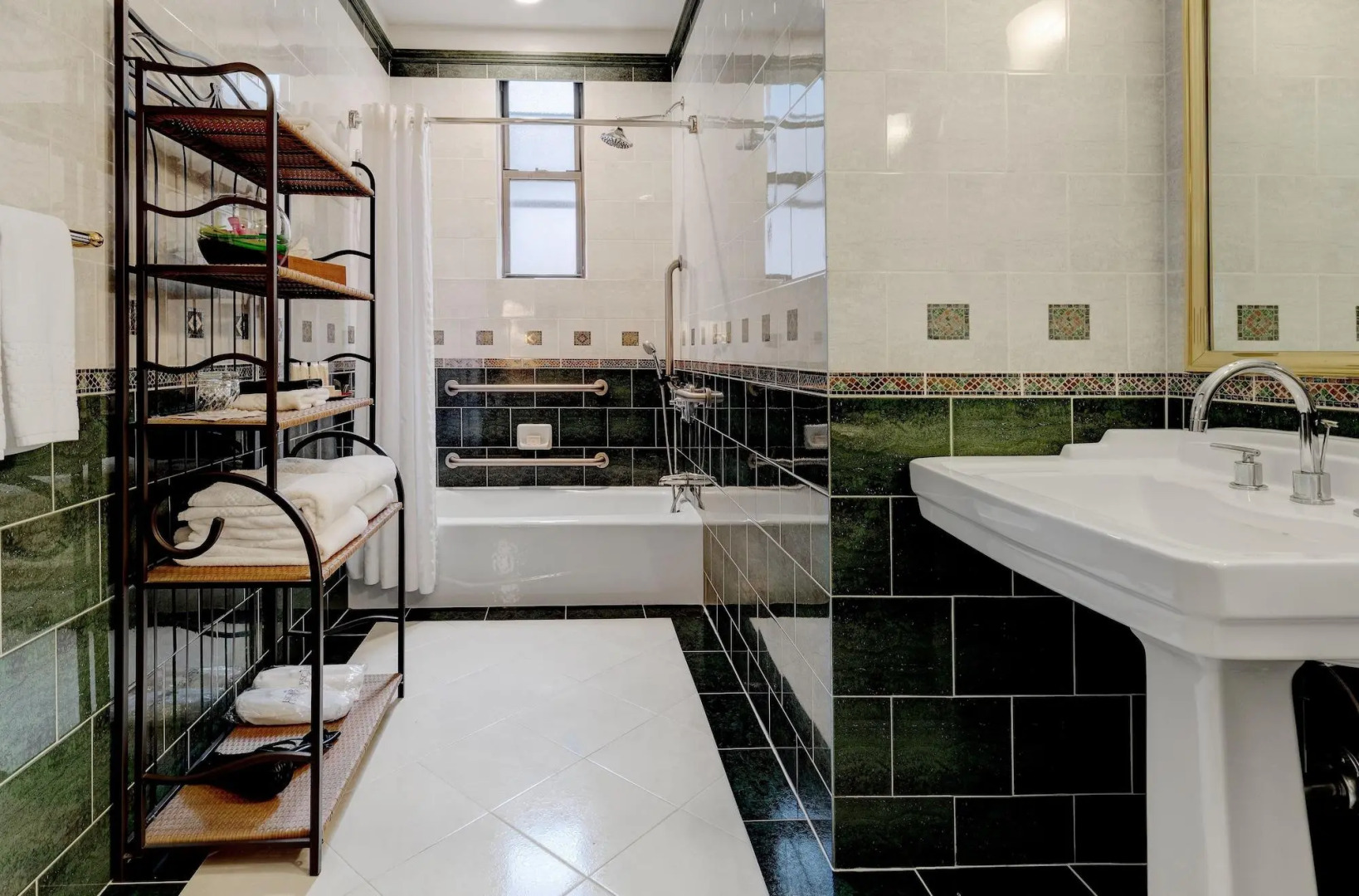 Casablanca Hotel by Library Hotel Collection