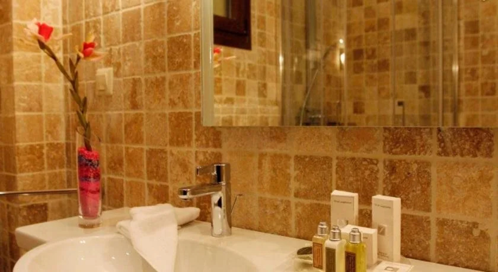 Diamond River Resort & Spa