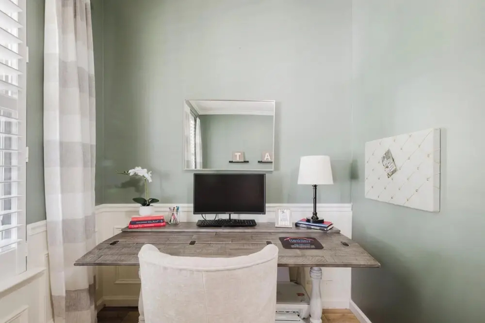 Saltee Cove Coastal Getaway - Charming 3 Bedroom/2.5 Bath Lowcountry Cottage